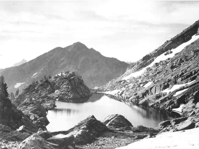 Tucked away in France, a town astoundingly resembles Venice, earning the title "Alpine Venice."...