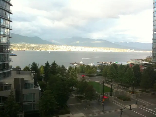 Kauai's Quaint Town, Packed with Artistry, Preserves Old-Fashioned Hawaiian Ambiance - Art Hub of...