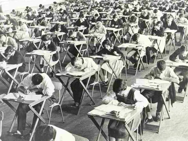 Maintain Your Writing Routine on Holiday: Avoid Breaking Your Scribing Cadence During Your Time...