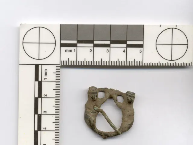 Clock featuring Ansonia Marquis crystal regulator design, preferred by readers