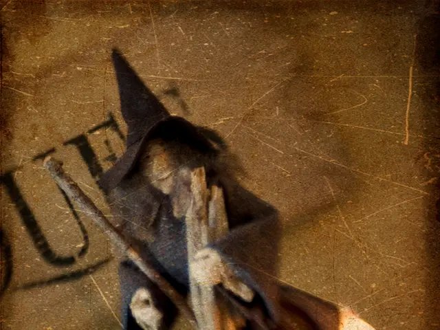 Creating Halloween Invites for a Thrilling Party