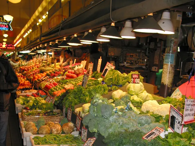 There are many baskets. On the baskets there are garlic, leafy vegetables, cabbages, broccoli and...